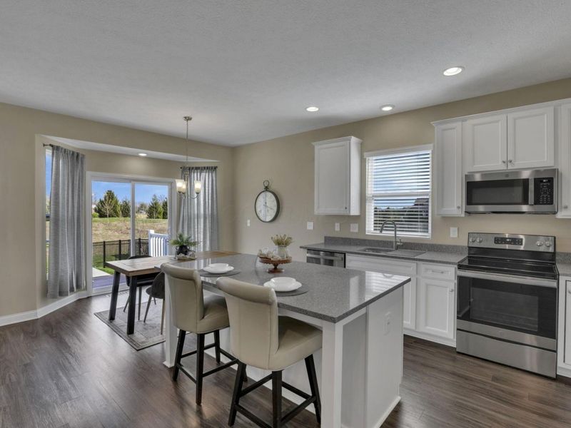 12482 Prairie View Drive NW, Pickerington, OH 43147 Photo 11