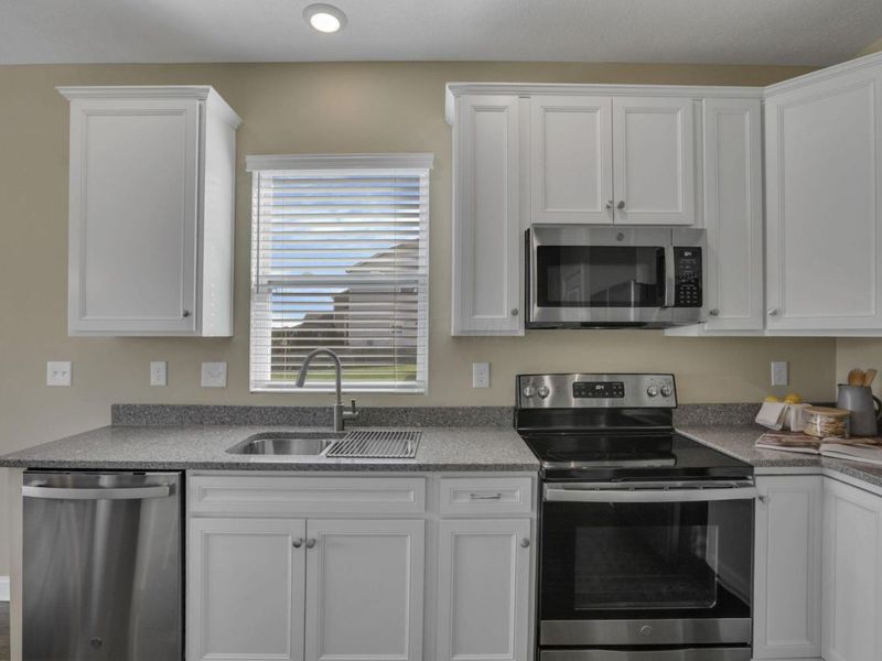 12482 Prairie View Drive NW, Pickerington, OH 43147 Photo 13