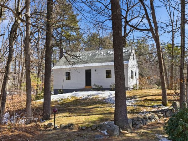 39 Pipeline Road, Windham, ME 04062
