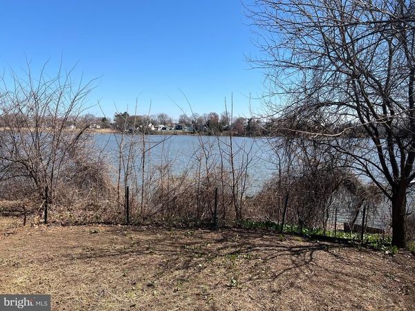 8019 EDGEWATER AVENUE , ROSEDALE, MD 21237