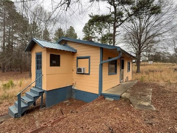 916 Murray Street, Burlington, NC 27217