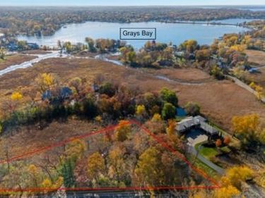 16307 Mcginty Road W, Wayzata, MN 55391