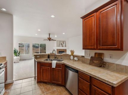 7593 Gold Drive, Reno, NV 89506 Photo