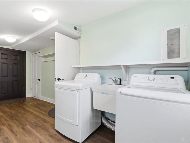 16 E North Street, Cedarville, OH 45314 Photo 28