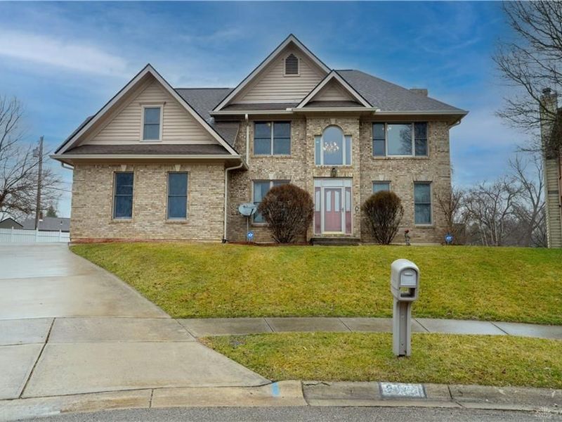 2442 Greystone Lane, Springfield, OH 45503 Photo 1