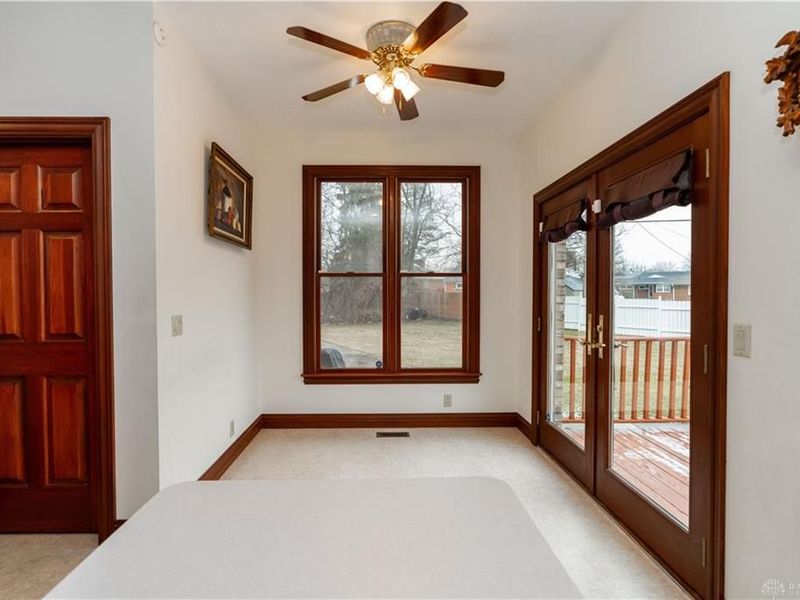 2442 Greystone Lane, Springfield, OH 45503 Photo 13