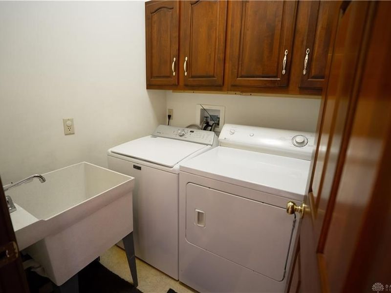 2442 Greystone Lane, Springfield, OH 45503 Photo 20