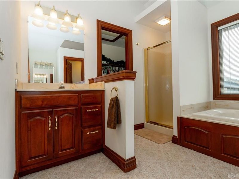 2442 Greystone Lane, Springfield, OH 45503 Photo 27