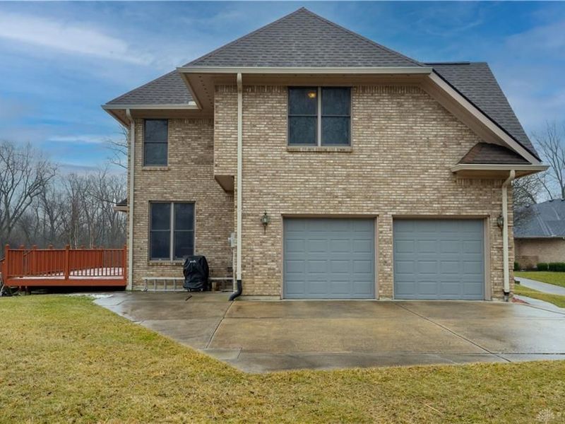 2442 Greystone Lane, Springfield, OH 45503 Photo 4