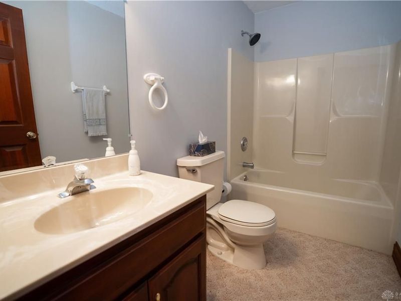 2442 Greystone Lane, Springfield, OH 45503 Photo 40