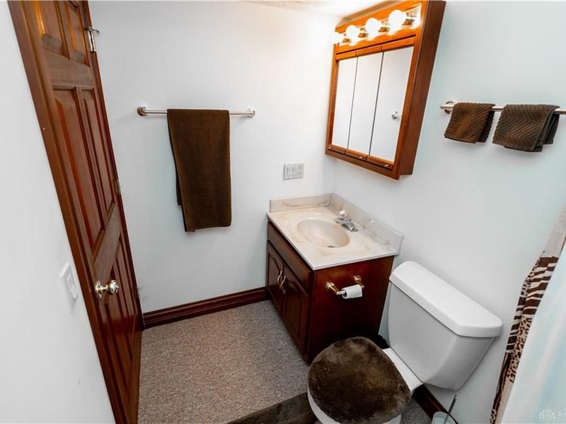 2442 Greystone Lane, Springfield, OH 45503 Photo 41