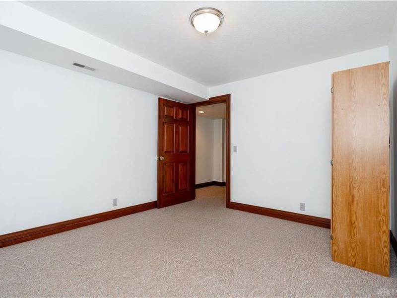 2442 Greystone Lane, Springfield, OH 45503 Photo 44