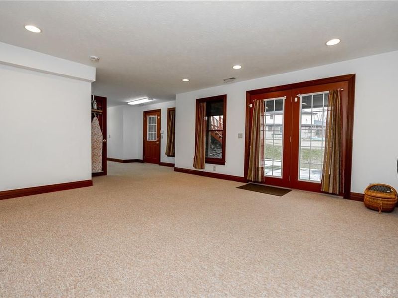 2442 Greystone Lane, Springfield, OH 45503 Photo 45