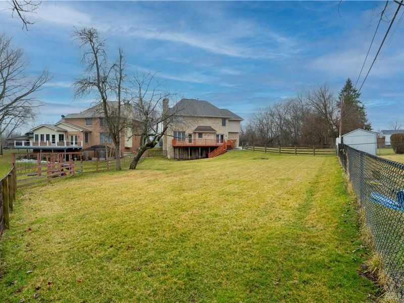 2442 Greystone Lane, Springfield, OH 45503 Photo 52