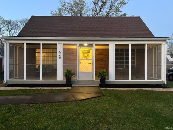530 Chippewa Street, Jeffersonville, IN 47130