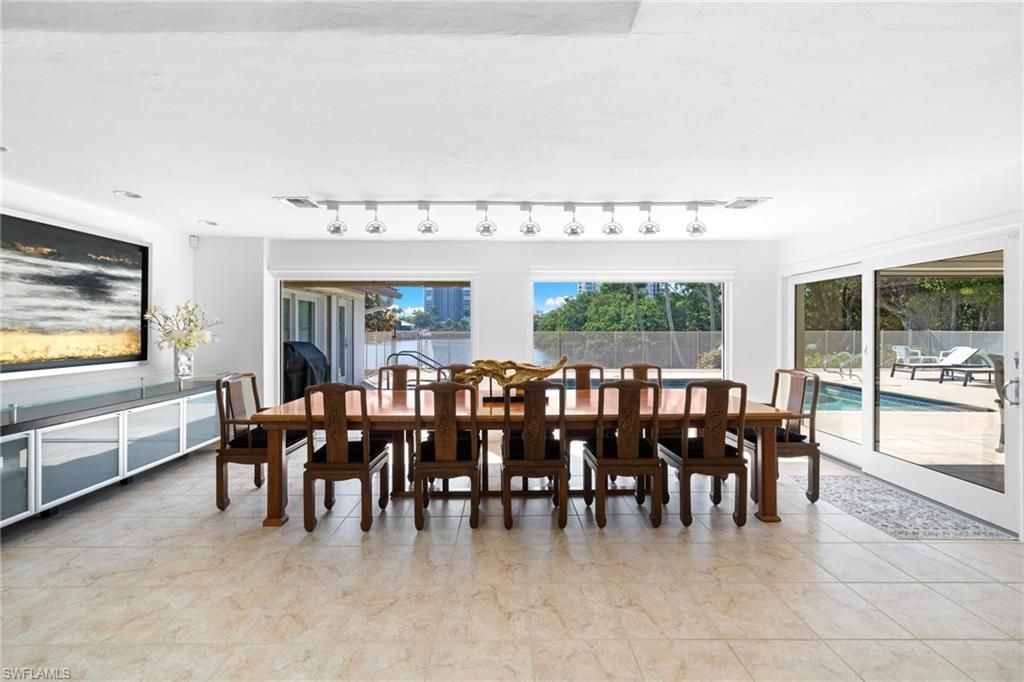 319 Pirates Bight , Naples, FL 34103 Photo