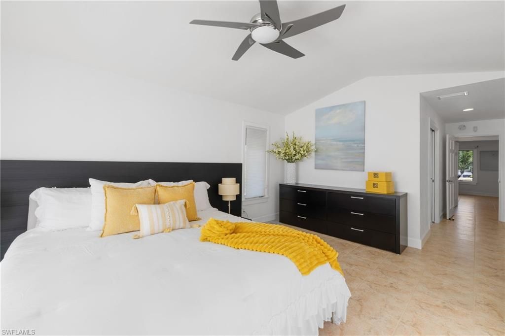 319 Pirates Bight , Naples, FL 34103 Photo