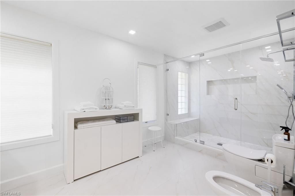 319 Pirates Bight , Naples, FL 34103 Photo