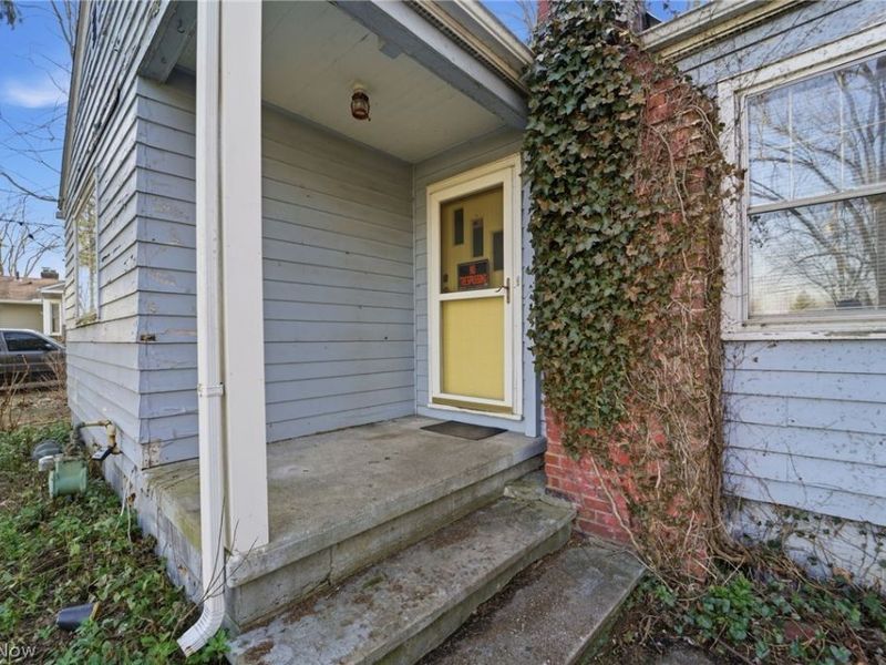 1016 Riverside Drive, Painesville, OH 44077 Photo 2