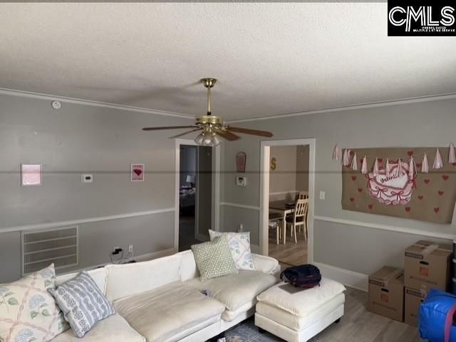 426 Florida Street Photo 8