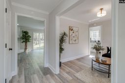 112 Hayburg Drive photo 4