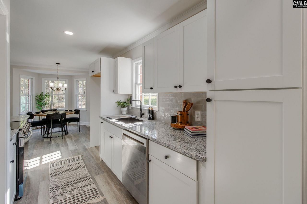 112 Hayburg Drive Photo 6