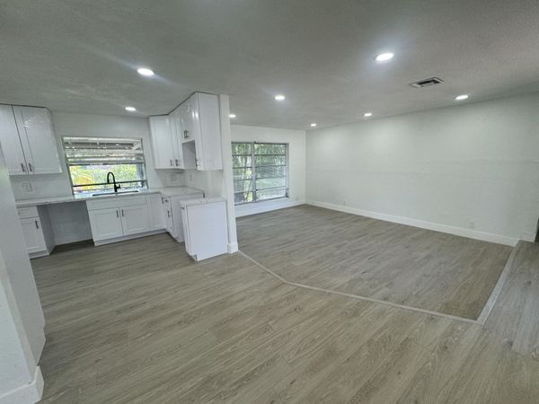 6260 SW 6th Street, Margate, FL 33068