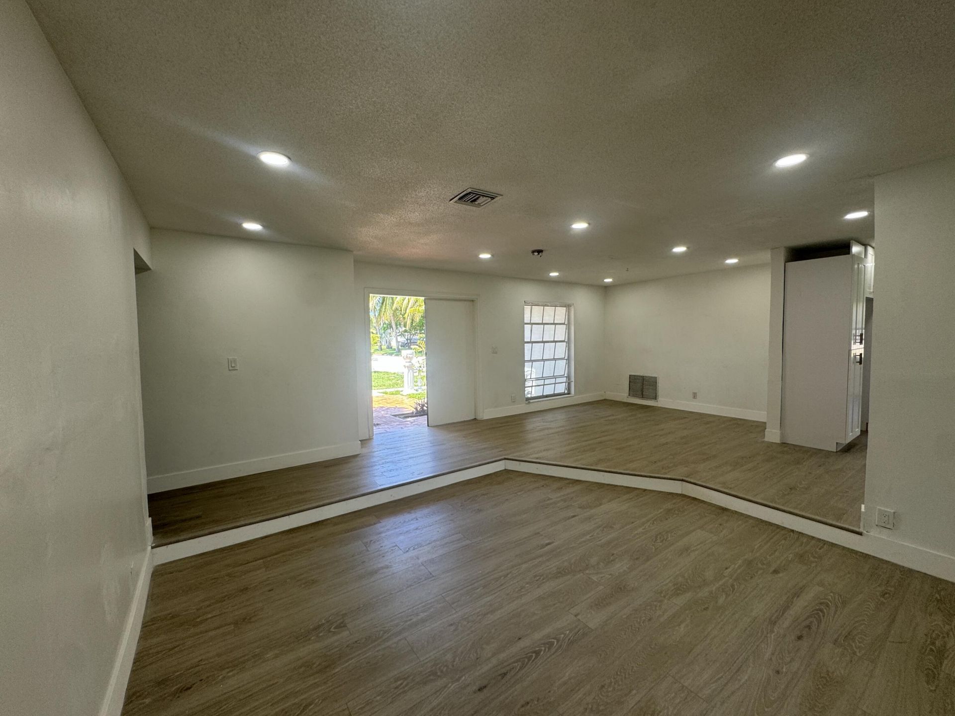 6260 SW 6th Street, Margate, FL 33068 Photo