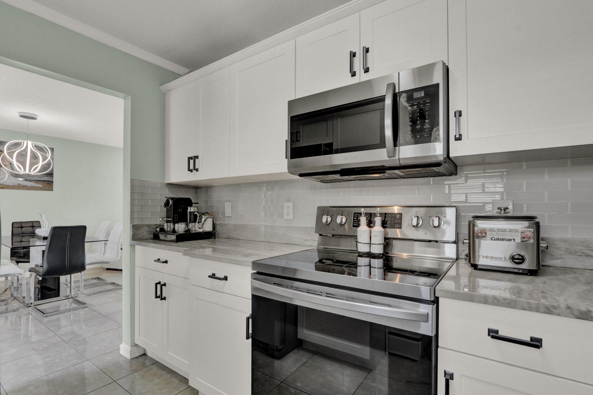 502 Davis Road, Unit 12, Palm Springs, FL 33461 Photo