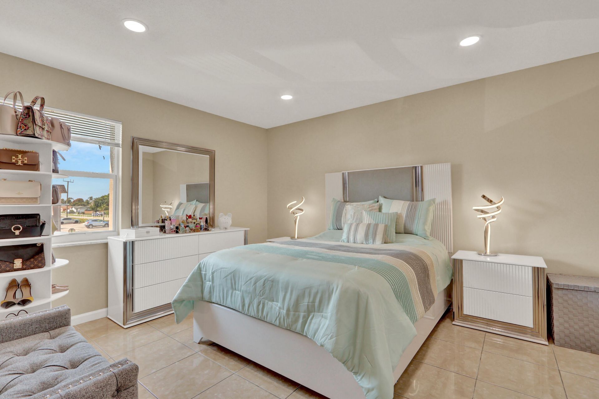 502 Davis Road, Unit 12, Palm Springs, FL 33461 Photo