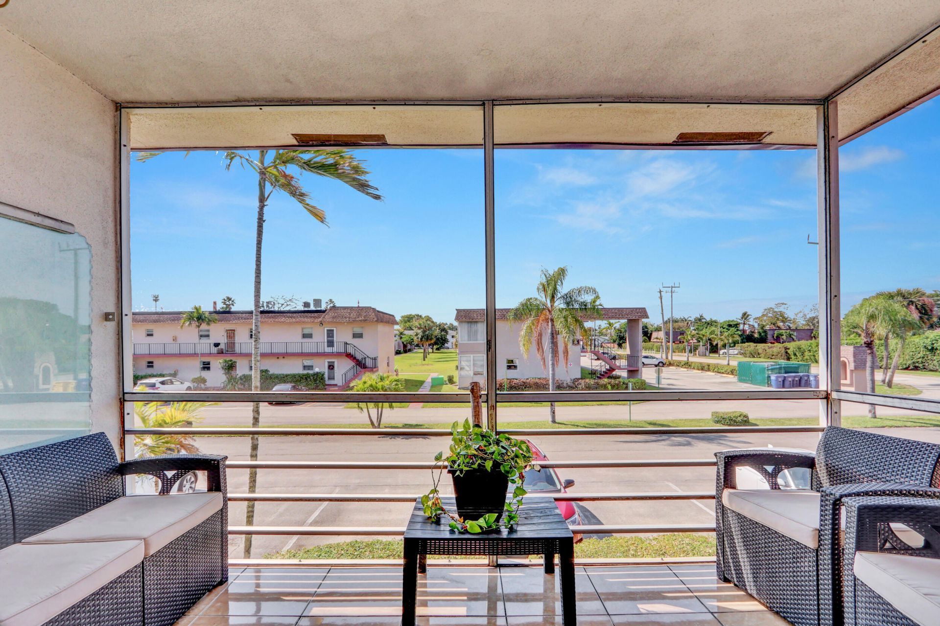 502 Davis Road, Unit 12, Palm Springs, FL 33461 Photo