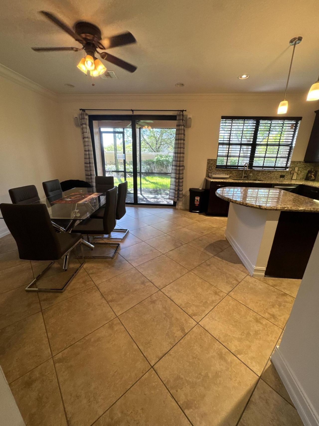 127 W Riverwalk Cir W W, Plantation, FL 33325 Photo
