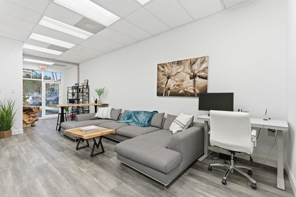 3307 Northlake Boulevard, Unit 107, Palm Beach Gardens, FL 33403 Photo