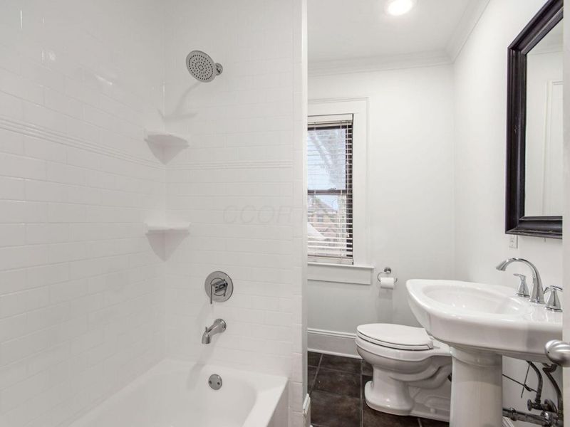 106 E Gates Street, Columbus, OH 43206 Photo 23