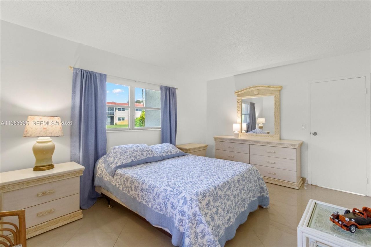 3 Abbey Ln , Unit 101, Delray Beach, FL 33446 Photo