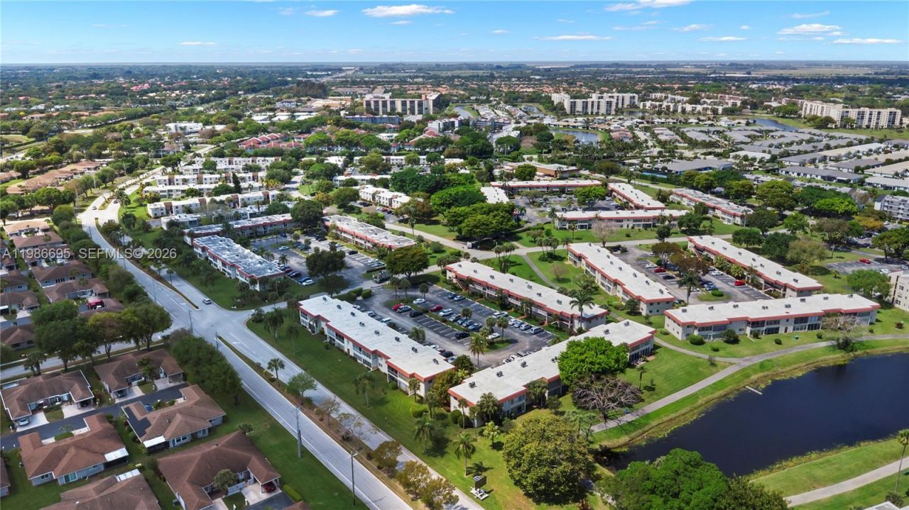 3 Abbey Ln , Unit 101, Delray Beach, FL 33446 Photo