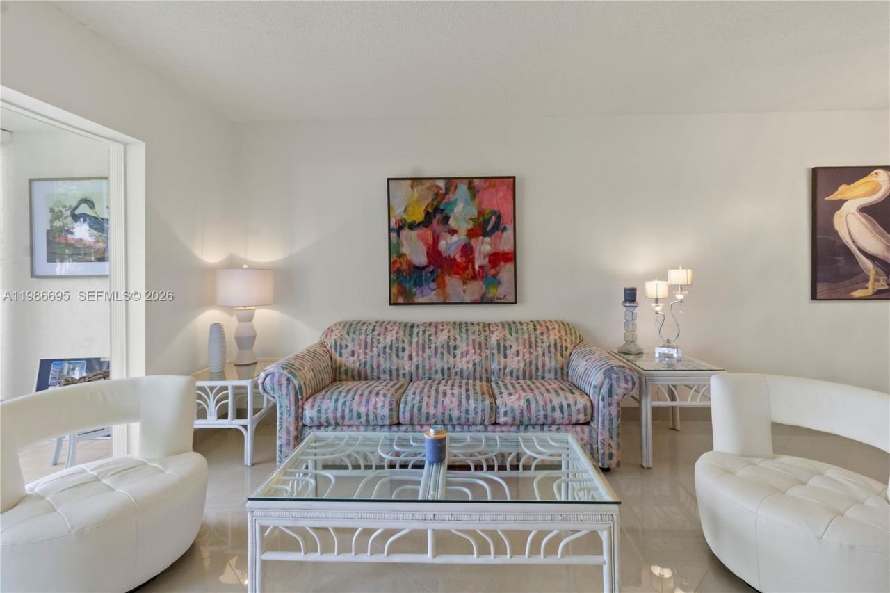 3 Abbey Ln , Unit 101, Delray Beach, FL 33446 Photo