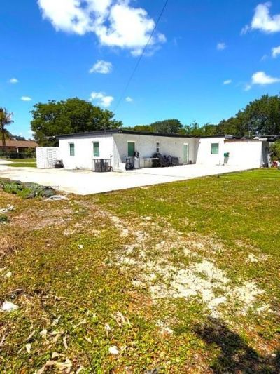 15825 E Bunche Park Dr , Miami Gardens, FL 33054 Photo