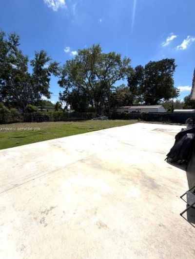 15825 E Bunche Park Dr , Miami Gardens, FL 33054 Photo