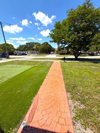 15825 E Bunche Park Dr , Miami Gardens, FL 33054 Photo