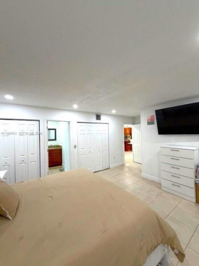 15825 E Bunche Park Dr , Miami Gardens, FL 33054 Photo