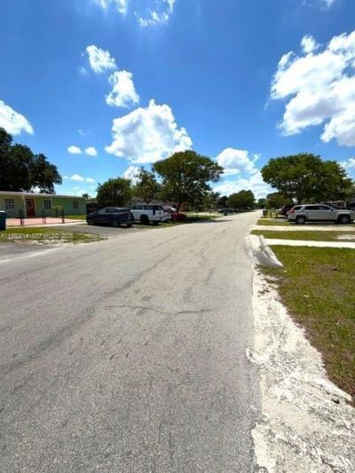 15825 E Bunche Park Dr , Miami Gardens, FL 33054 Photo