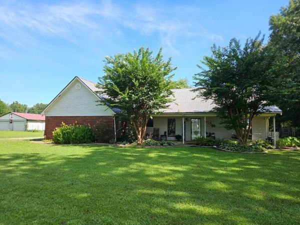 910 CR 506, Shannon, MS 38868