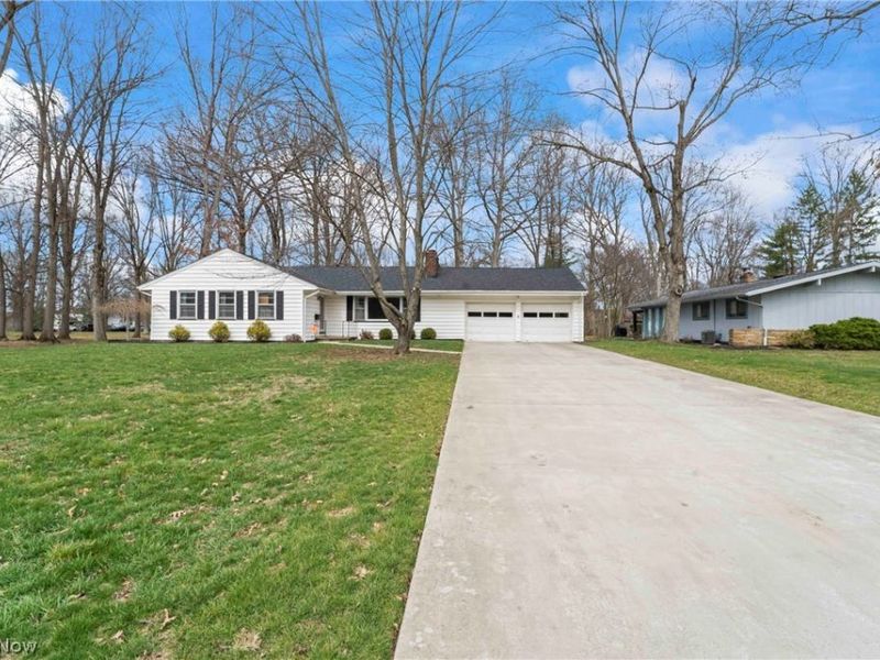 296 Moreland Drive, Canfield, OH 44406 Photo 2