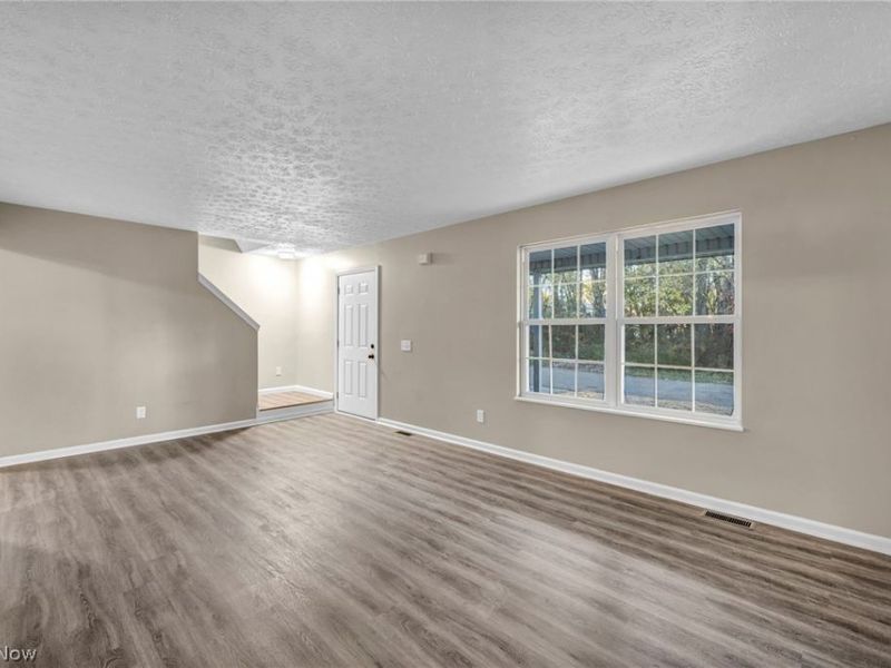 1245 Jersey Street, Alliance, OH 44601 Photo 4