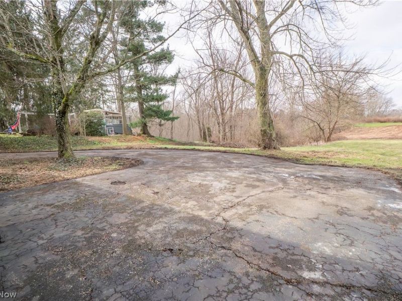 1940 Canton Road, Akron, OH 44312 Photo 38