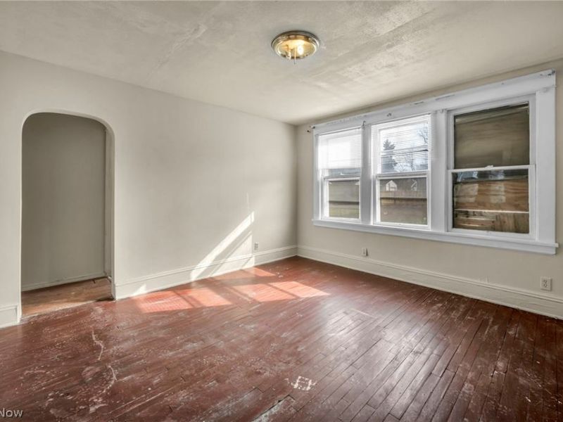 7909 Goodman Avenue, Cleveland, OH 44105 Photo 15