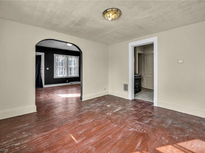 7909 Goodman Avenue, Cleveland, OH 44105 Photo 17