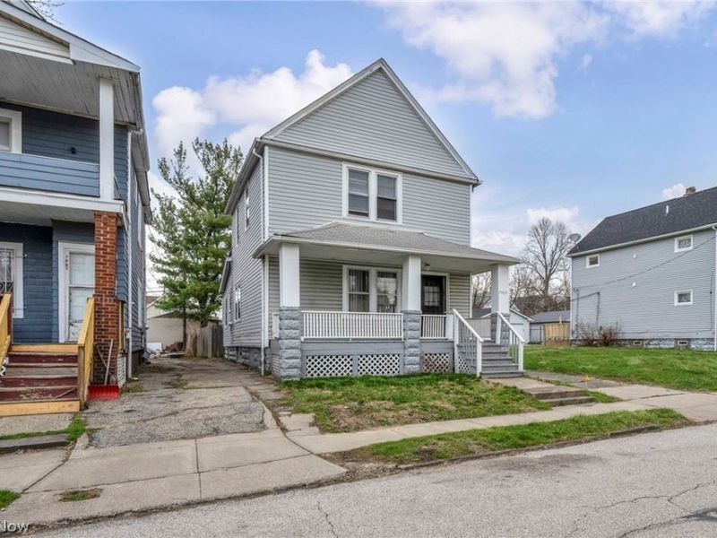 7909 Goodman Avenue, Cleveland, OH 44105 Photo 2