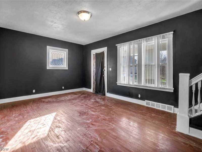 7909 Goodman Avenue, Cleveland, OH 44105 Photo 21